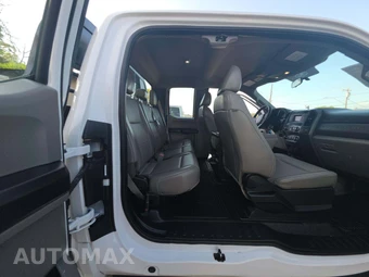 2019 Ford Super Duty F-550 Cab Chassis XL Extended Cab w/Rear Doors DRW - miniatura 15