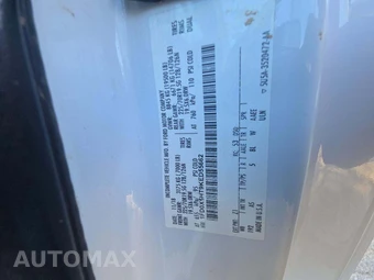 2019 Ford Super Duty F-550 Cab Chassis XL Extended Cab w/Rear Doors DRW - miniatura 5