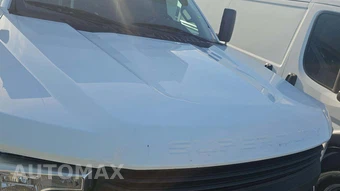 2019 Ford Super Duty F-550 Cab Chassis XL Regular Cab DRW - miniatura 21