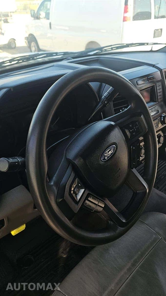 2019 Ford Super Duty F-550 Cab Chassis XL Regular Cab DRW - miniatura 23