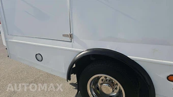 2019 Ford Super Duty F-550 Cab Chassis XL Regular Cab DRW - miniatura 25
