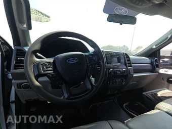 2019 Ford Super Duty F-550 Cab Chassis XL Regular Cab DRW - miniatura 11