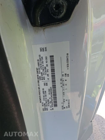 2019 Ford Super Duty F-550 Cab Chassis XL Regular Cab DRW - miniatura 13