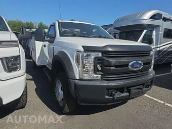 2019 Ford Super Duty F-550 Cab Chassis XL Regular Cab DRW - miniatura 3