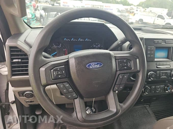 2019 Ford Super Duty F-550 Cab Chassis XL Regular Cab DRW - miniatura 10