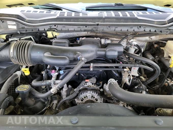 2019 Ford Super Duty F-550 Cab Chassis XL Regular Cab DRW - miniatura 15