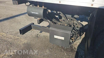 2019 Ford Super Duty F-550 Cab Chassis XL Regular Cab DRW - miniatura 18