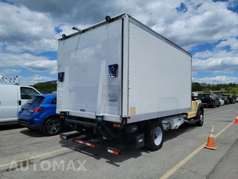 2019 Ford Super Duty F-550 Cab Chassis XL Regular Cab DRW - miniatura 4