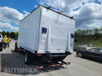 2019 Ford Super Duty F-550 Cab Chassis XL Regular Cab DRW - miniatura 6