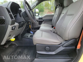 2019 Ford Super Duty F-550 Cab Chassis XL Regular Cab DRW - miniatura 7