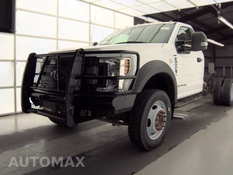 2019 Ford Super Duty F-550 Cab Chassis XL Regular Cab DRW