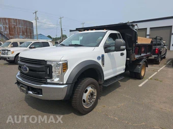 2019 Ford Super Duty F-550 Cab Chassis XL Regular Cab DRW