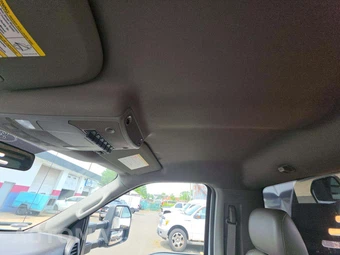 2019 Ford Super Duty F-550 Cab Chassis XL Regular Cab DRW - miniatura 11