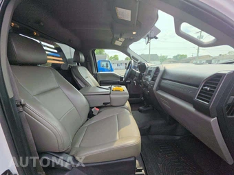 2019 Ford Super Duty F-550 Cab Chassis XL Regular Cab DRW - miniatura 15