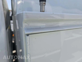 2019 Ford Super Duty F-550 Cab Chassis XL Regular Cab DRW - miniatura 23