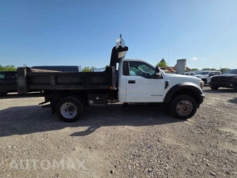 2019 Ford Super Duty F-550 Cab Chassis XL Regular Cab DRW - miniatura 7
