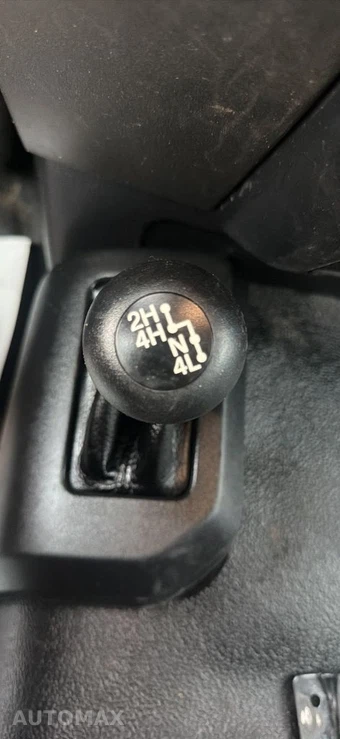 2019 Ford Super Duty F-550 Cab Chassis XL Regular Cab DRW - miniatura 16