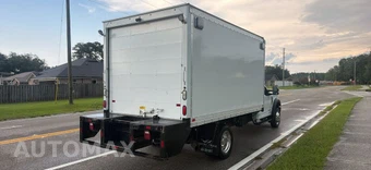 2019 Ford Super Duty F-550 Cab Chassis XL Regular Cab DRW - miniatura 5