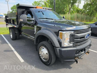 2019 Ford Super Duty F-550 Cab Chassis XL Regular Cab DRW - miniatura 4