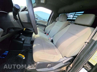 2019 Ford Super Duty F-550 Cab Chassis XL Regular Cab DRW - miniatura 6