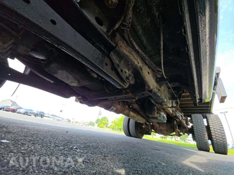 2019 Ford Super Duty F-550 Cab Chassis XL Regular Cab DRW - miniatura 7
