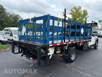 2019 Ford Super Duty F-550 Cab Chassis XL Regular Cab DRW - miniatura 11