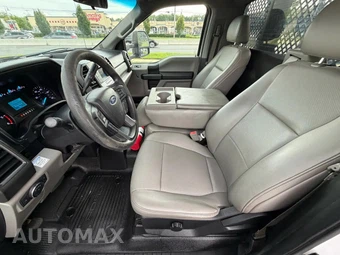 2019 Ford Super Duty F-550 Cab Chassis XL Regular Cab DRW - miniatura 22