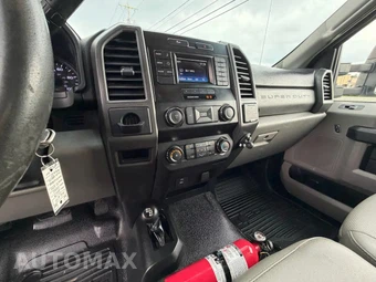 2019 Ford Super Duty F-550 Cab Chassis XL Regular Cab DRW - miniatura 24