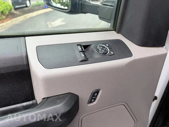 2019 Ford Super Duty F-550 Cab Chassis XL Regular Cab DRW - miniatura 27