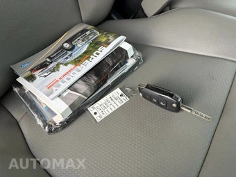 2019 Ford Super Duty F-550 Cab Chassis XL Regular Cab DRW - miniatura 37