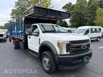 2019 Ford Super Duty F-550 Cab Chassis XL Regular Cab DRW - miniatura 8