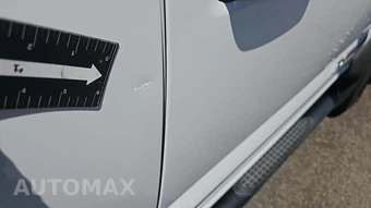 2019 Ford Super Duty F-550 Cab Chassis XLT Crew Cab DRW - miniatura 31