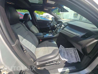 2019 Ford Taurus SHO - miniatura 18