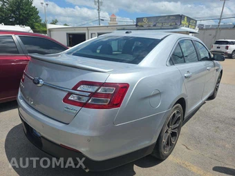 2019 Ford Taurus SHO - miniatura 3