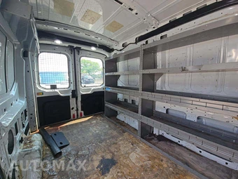 2019 Ford Transit 150 Cargo Van w/RH Sliding Door Medium Roof 129.9" WB - miniatura 13