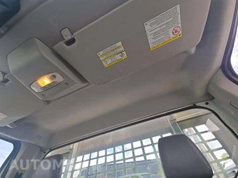 2019 Ford Transit 250 Cab Chassis - miniatura 11