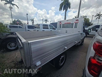 2019 Ford Transit 250 Cab Chassis - miniatura 3
