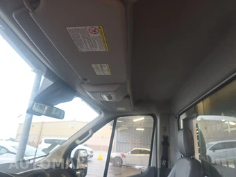 2019 Ford Transit 250 Cab Chassis - miniatura 17