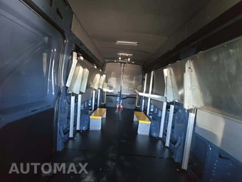 2019 Ford Transit 250 Cargo Van w/RH Sliding Door High Roof 147.6" WB - miniatura 13
