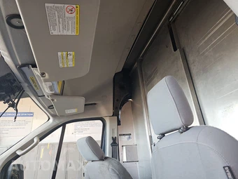 2019 Ford Transit 250 Cargo Van w/RH Sliding Door High Roof 147.6" WB - miniatura 16