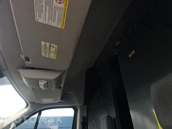 2019 Ford Transit 250 Cargo Van w/RH Sliding Door High Roof 147.6" WB - miniatura 16