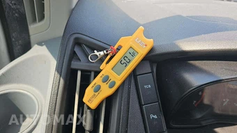 2019 Ford Transit 250 Cargo Van w/RH Sliding Door Low Roof 129.9" WB - miniatura 20