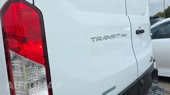 2019 Ford Transit 250 Cargo Van w/RH Sliding Door Low Roof 129.9" WB - miniatura 25