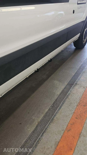 2019 Ford Transit 250 Cargo Van w/RH Sliding Door Low Roof 129.9" WB - miniatura 25