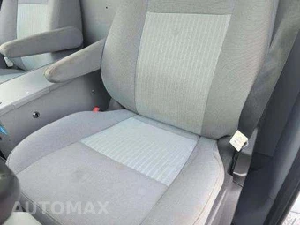 2019 Ford Transit 250 Cargo Van w/RH Sliding Door Low Roof 129.9" WB - miniatura 21