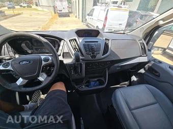 2019 Ford Transit 250 Cargo Van w/RH Sliding Door Low Roof 147.6" WB - miniatura 9