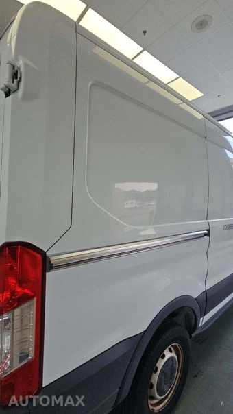 2019 Ford Transit 250 Cargo Van w/RH Sliding Door Medium Roof 129.9" WB - miniatura 24