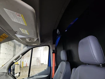 2019 Ford Transit 250 Cargo Van w/RH Sliding Door Medium Roof 147.6" WB - miniatura 18