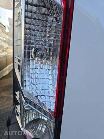 2019 Ford Transit 250 Cargo Van w/RH Sliding Door Medium Roof 147.6" WB - miniatura 27