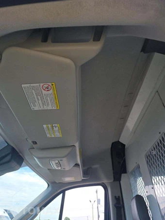 2019 Ford Transit 250 Cargo Van w/RH Sliding Door Medium Roof 147.6" WB - miniatura 11